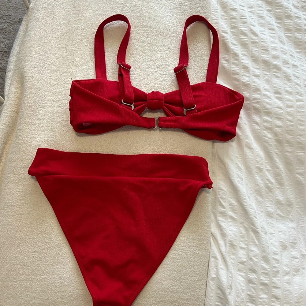Red Bikini Set - Picture 4 of 4